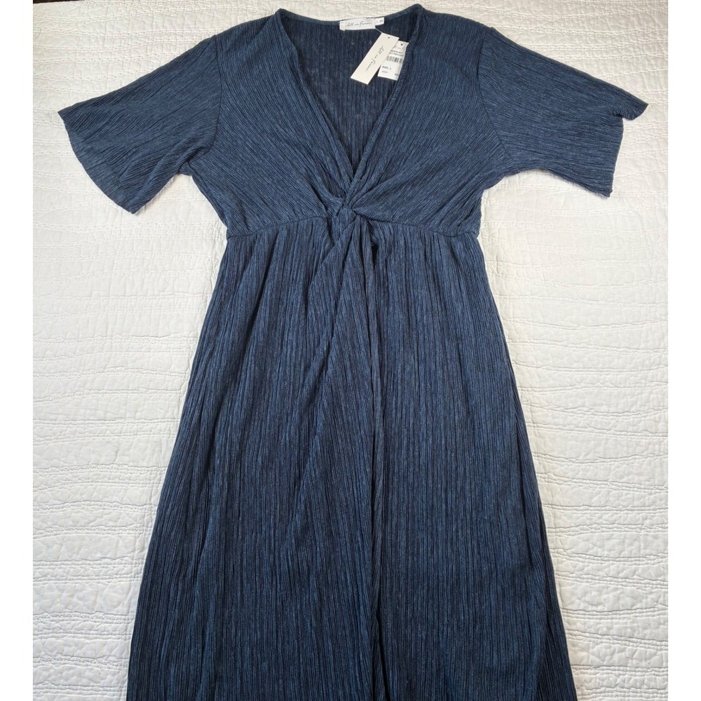 NEW All in Favor Midi Dress Sz L Dolman Plisse Navy Twist Front V-Neck